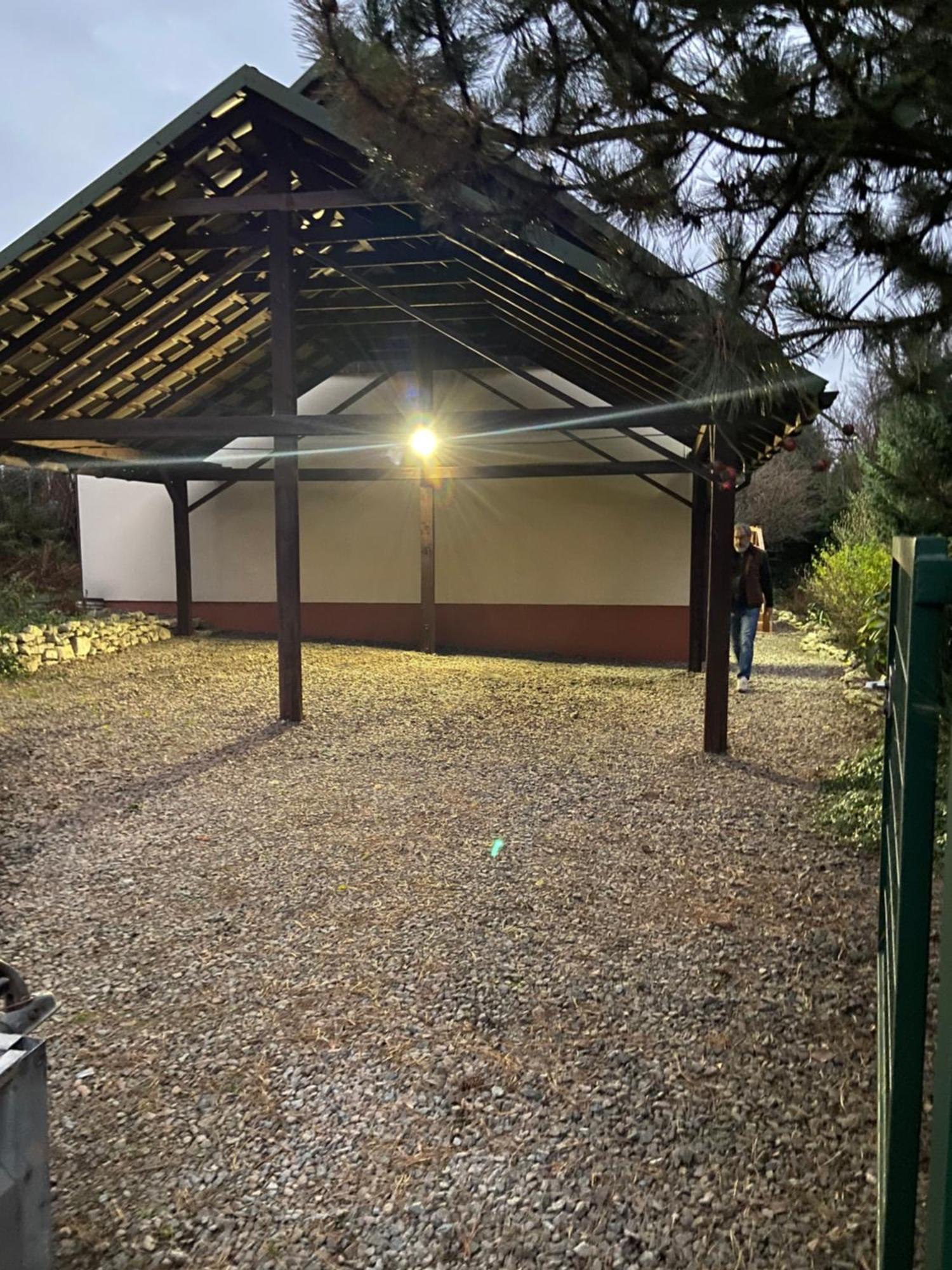 MnikowUroczy Dom I Bezplatny Parking别墅 外观 照片